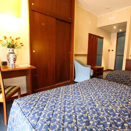 Otel Garden 4*